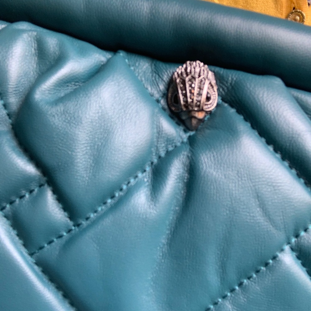 SOLD⛔️Authentic KURT GEIGER LONDON QUILTED LEATHER CONVERTIBLE TOP ZIP CLUTCH - Picture 11 of 16